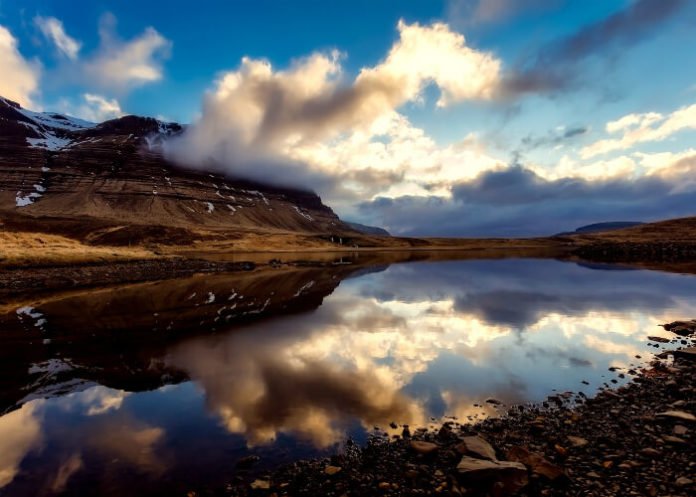 Win free trip to Iceland European vacation sweepstakes hotel airfare