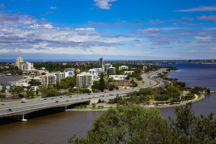 Hop-on Hop-off Perth & Kings Park Tour Discounts Perth Trip Savings