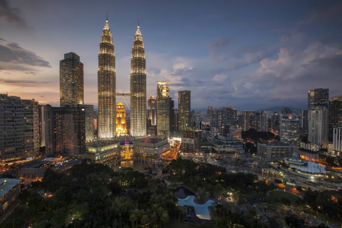 Sunway Resort hotel discount Malaysia trip savings Sunway Lagoon