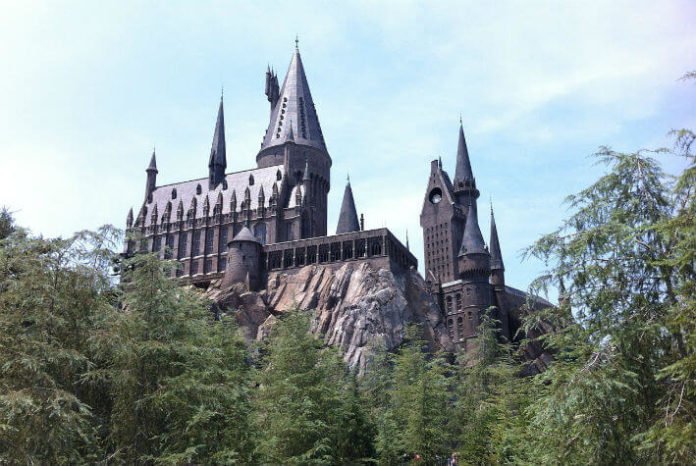 Point Orlando Hotel Savings Universal Islands of Adventure Harry Potter vacation deal