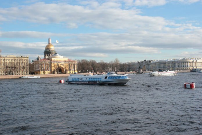 Save money on Moscow to St. Petersburg Russia River cruise & Paris to Zurich Swiss Alps cruise