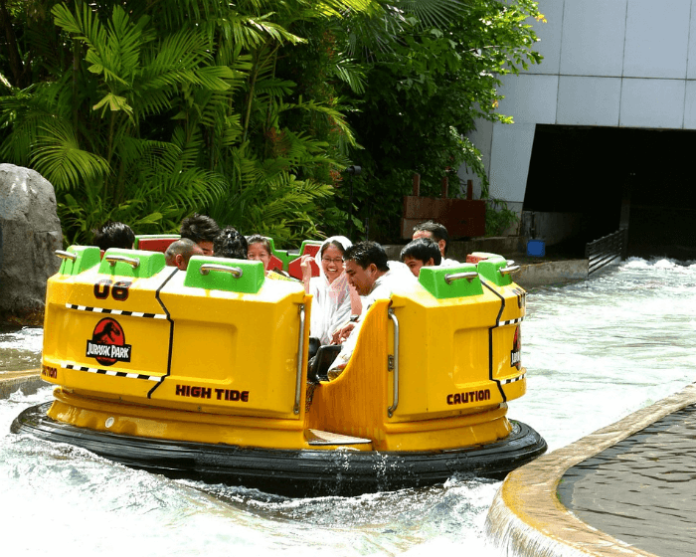 Save 50% on Universal Studios Singapore SEA Aquarium Singapore Zoo