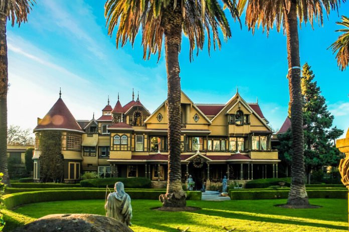 Winchester Mystery House La Quinta Inn San Jose Airport package deal savings