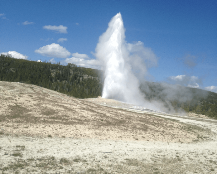 Yellowstone Grand Tetons Bryce Canyon camping tour discount