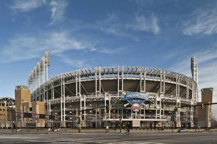 Cavalier fan deal Downtown Cleveland hotel by Cleveland Indians field with free shuttle parking