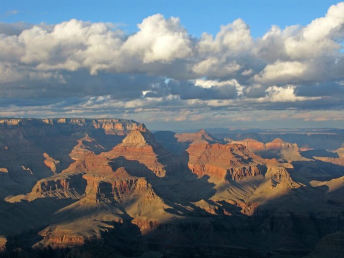 Over half off bust tour from Las Vegas see Grand Canyon South Rim Mather Point