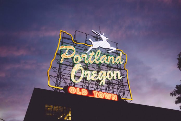 Portland Oregon hotel deals Heathman Hotel, Sentinel, Hotel Lucia, River's Edge Hotel & Spa, Hotel DeLuxe