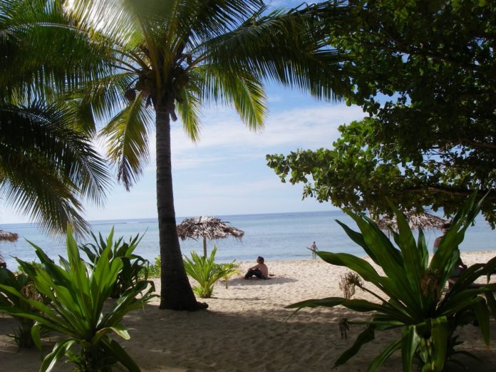 Get 3 1/2 & 4 star hotels in Fiji for under $100