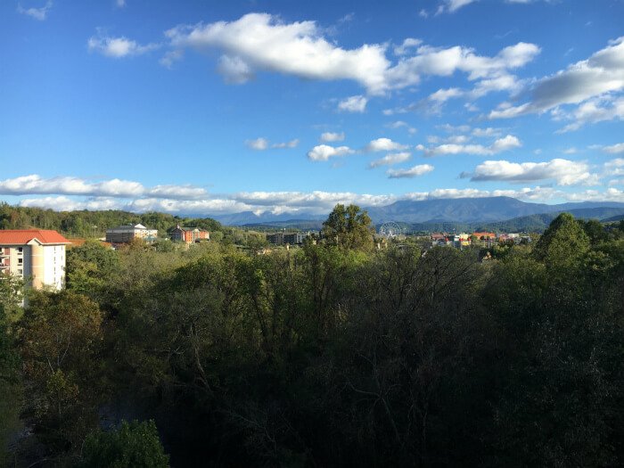 pigeon forge hotel views tennessee