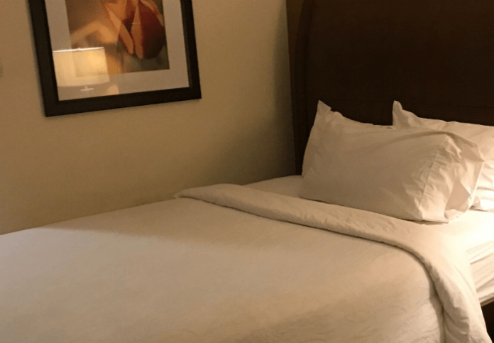 10 ways to save 10 reasons to stay at downtown Mankato Minnesota hotel