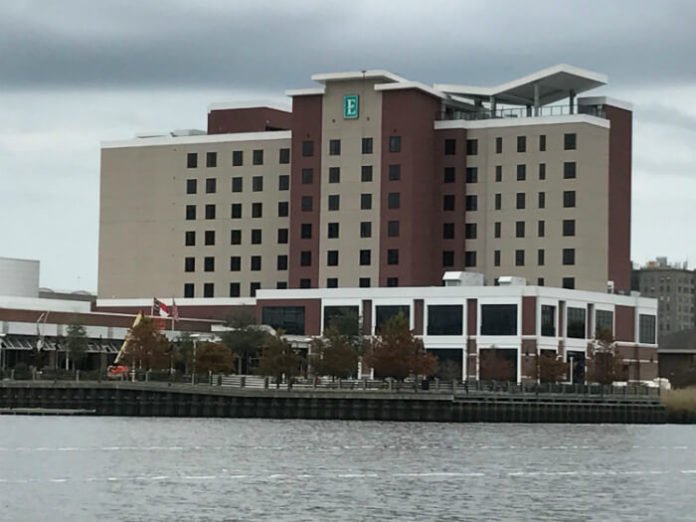 Save 20% at Embassy Suites Wilmington Riverfront NC