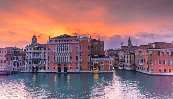 Venice Italy hotel deals Doubletree, Hilton, Hilton Garden Inn winter sale