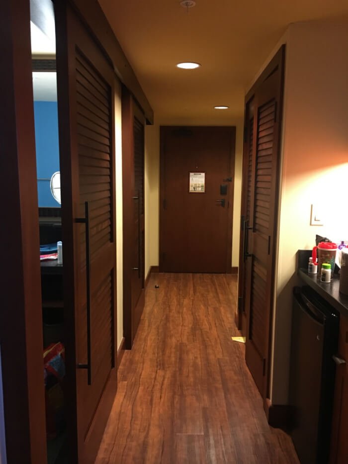 hallway in Polynesian Village Resort hotel room