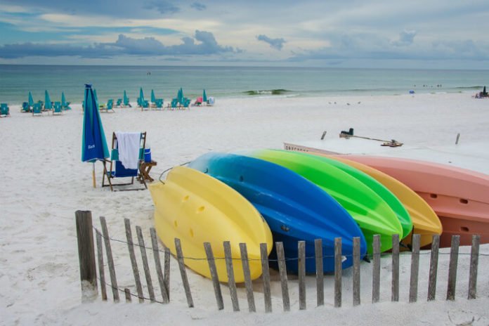 Packages & discount prices for Hampton Inn & Suites in Destin, Florida