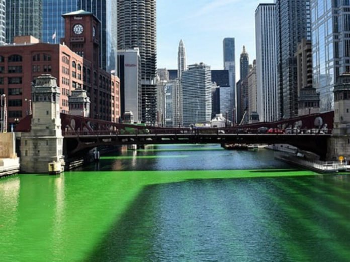 Save on St. Patrick’s Day River Booze Cruise Chicago Green Vacation Deals