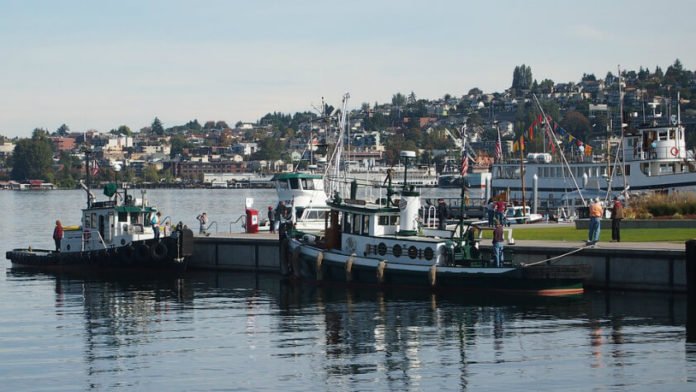 Seattle Valentine's boat party 30% discount price