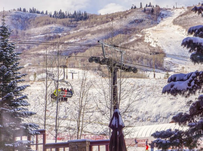 Book 3 nights at Doubletree Park City Utah get $300 Delta airlines flight voucher