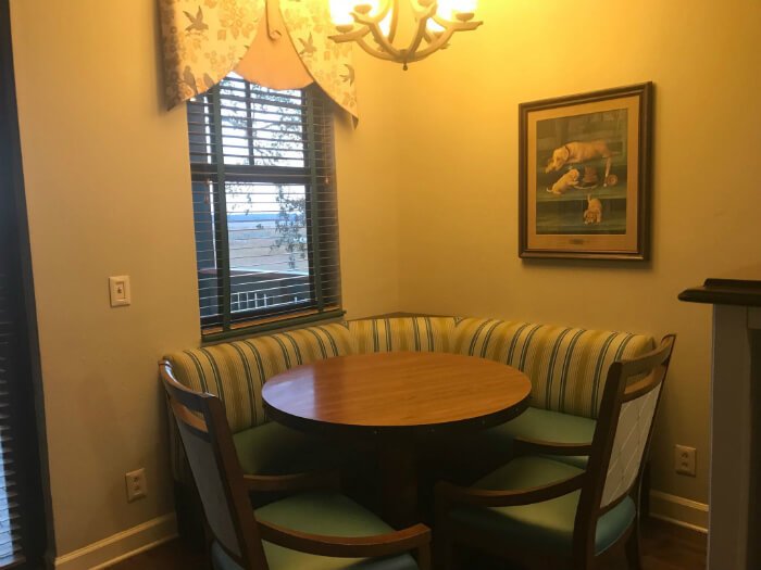 kitchen table in 1-Bedroom Villa at Disney's Hilton Head Island Resort