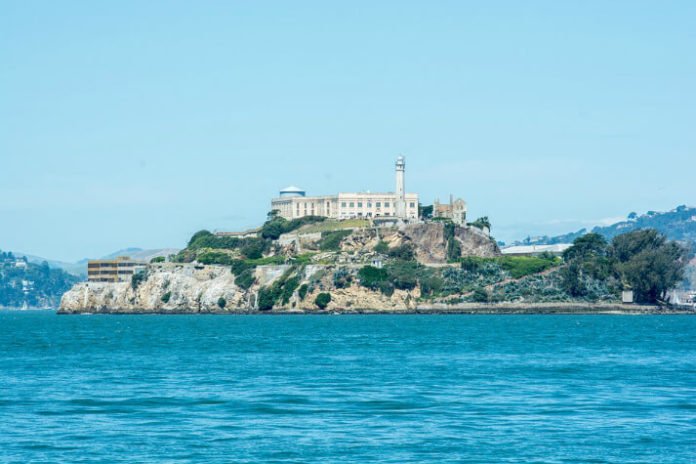 10 places to visit in San Francisco & how to save money at Alcatraz food wine craft cocktail vampire tours