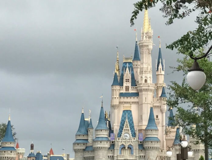 Win a free trip to Walt Disney World tickets hotel trip for 4