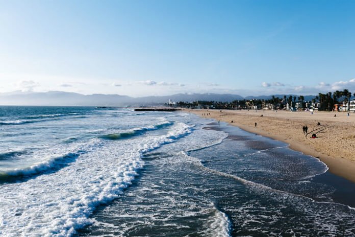 Hawaiian vacation sweepstakes win HawaiianMIles stay at Surfjack Hotel & Swim Club