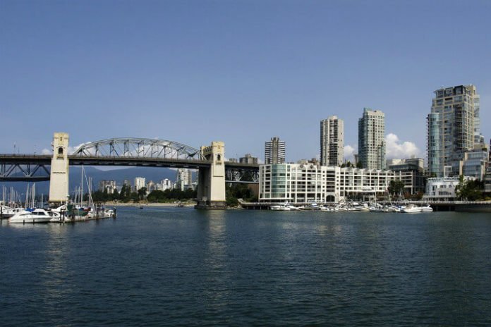 Save money on cruises from Seattle porting in Alaska & British Columbia