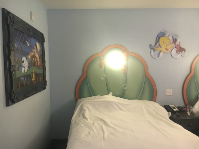 Art of Animation Little Mermaid room hotel bed