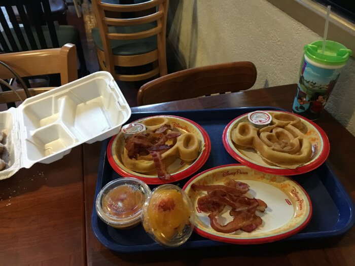 Port Orleans French Quarter quick service breakfast Mickey waffles