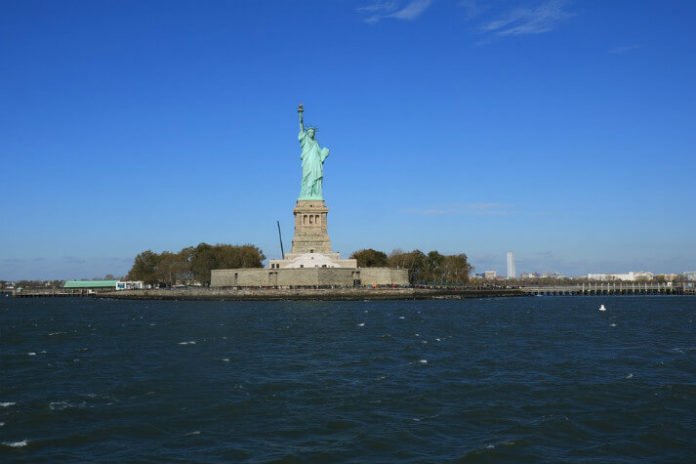 DIscount price for Statue of Liberty cruise in New York City