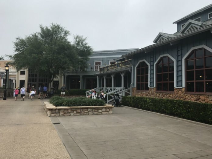 Riverside Mill Food Court Disney's Port Orleans Resort