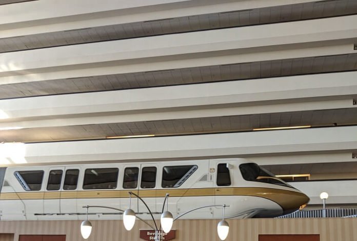 How to book the cheapest rates for Disney's Contemporary Resort in Orlando Florida