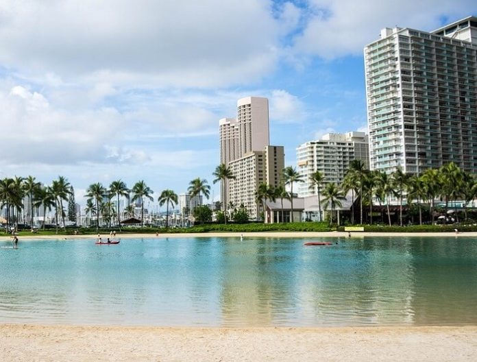 Honolulu 3 & 4 star hotels up to 50% off