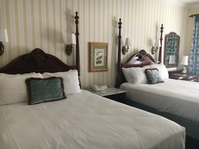 Beautiful hotel stay at Walt Disney WOrld in Orlando Florida at Boardwalk hotel