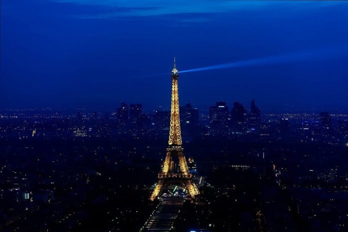 Win a free trip to Paris France travel sweepstakes