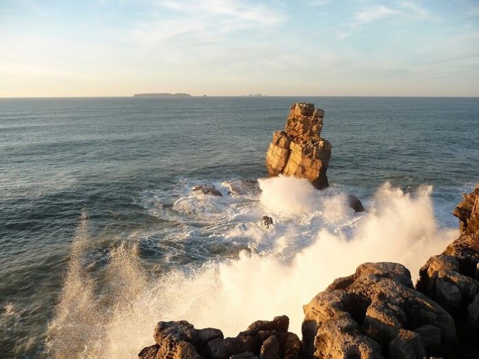 Discounted nightly rates for 4 & 5 Star Hotels in Peniche, Portugal