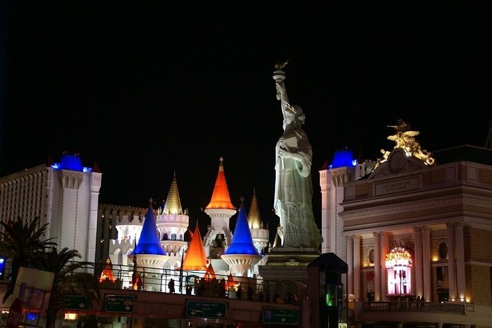 Nonstop Roundtrip Flights to Las Vegas Under $100 | Green Vacation Deals