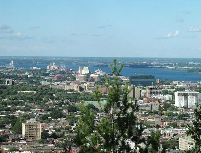 Montreal Canada hotel deals save up to 50%