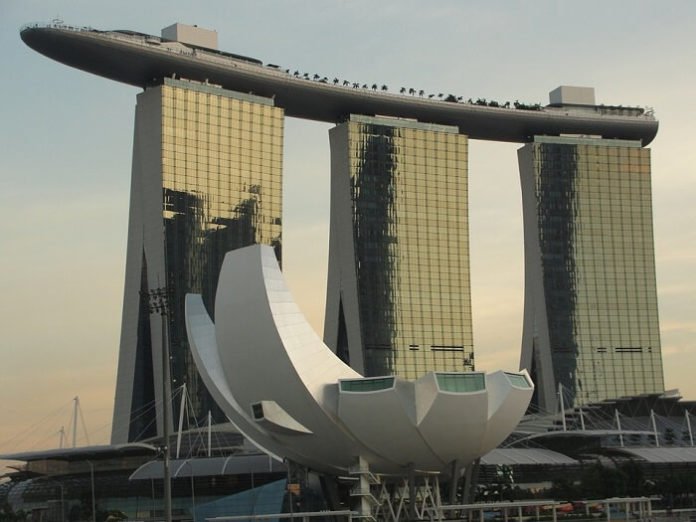 Promo code for Singapore hop on hop off bus tour & walking tours