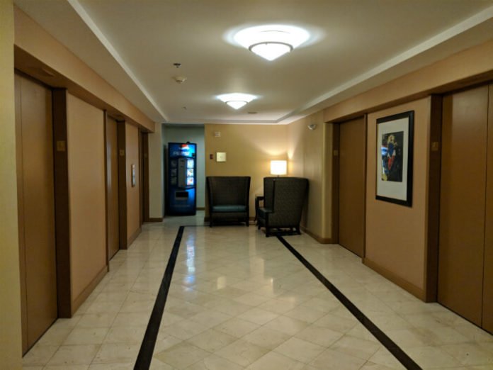 Downtown Pittsburgh hotel with a lot of elevators