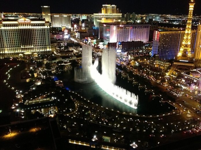 Cheap airfare from Los Angeles to Las Vegas