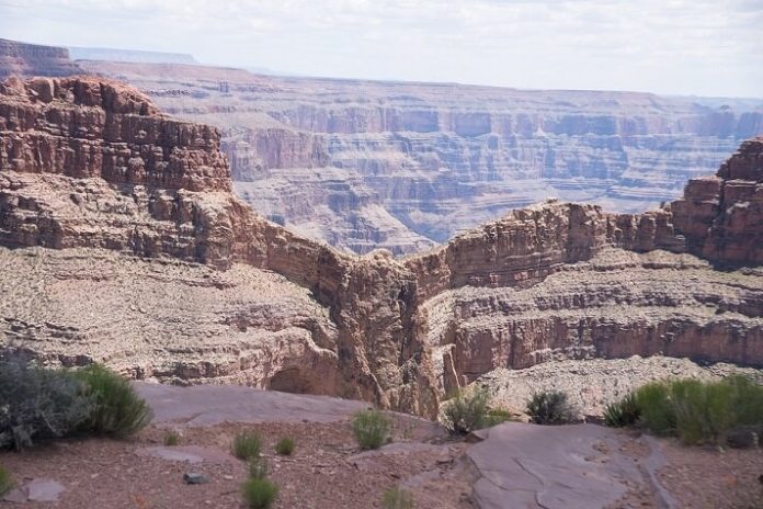 Discount price for Grand Canyon tour out of Las Vegas Nevada