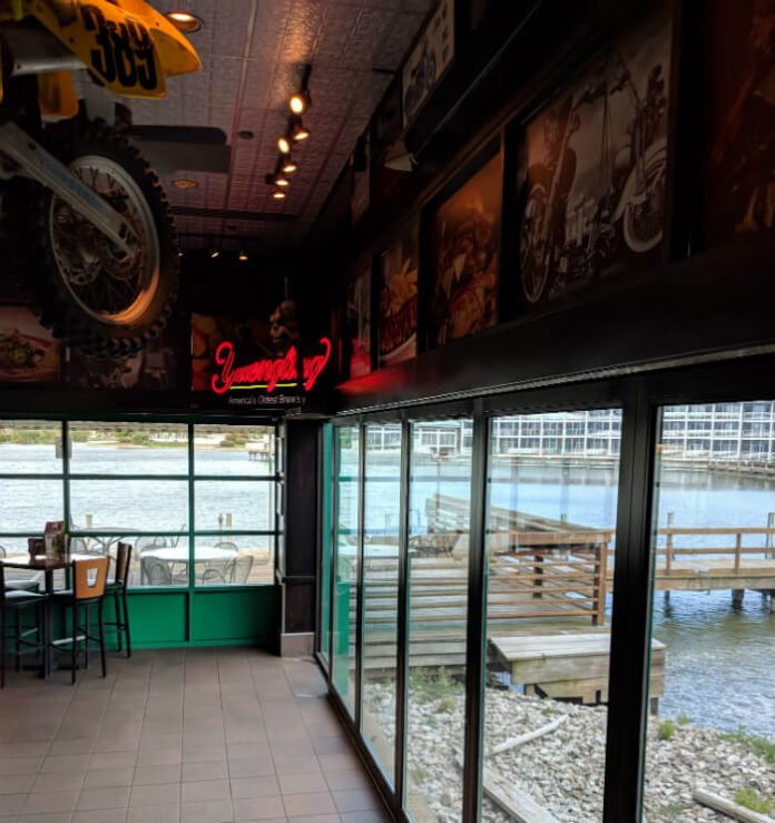 inside Quaker Steak & Lube Sandusky with water views of the bay