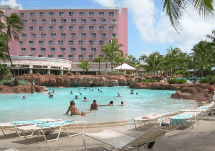 Last minute travel discounted stays for November & December at Atlantis Nassau Bahamas