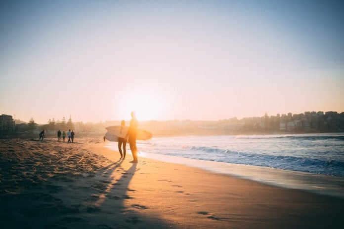 Discounted price for surf lessons in Bondi Beach New South Wales