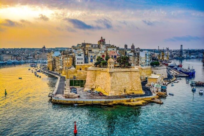 Luxury travel advice which 5-star resort to stay in during Malta holiday