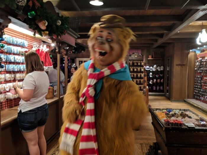 Meet characters at Mickey's Very Merry Christmas Party