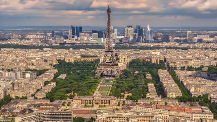 Roundtrip flights as low as $375 from Boston to Paris on Air France