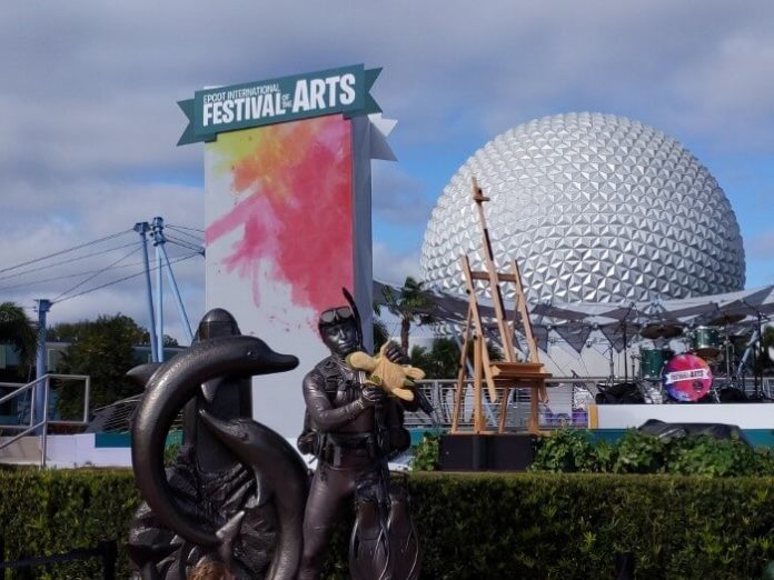 See art performances at Festival of the Arts Disney World