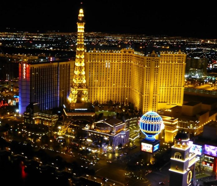 Save money on Las Vegas vacation by combining hotel with airfare from Cincinnati