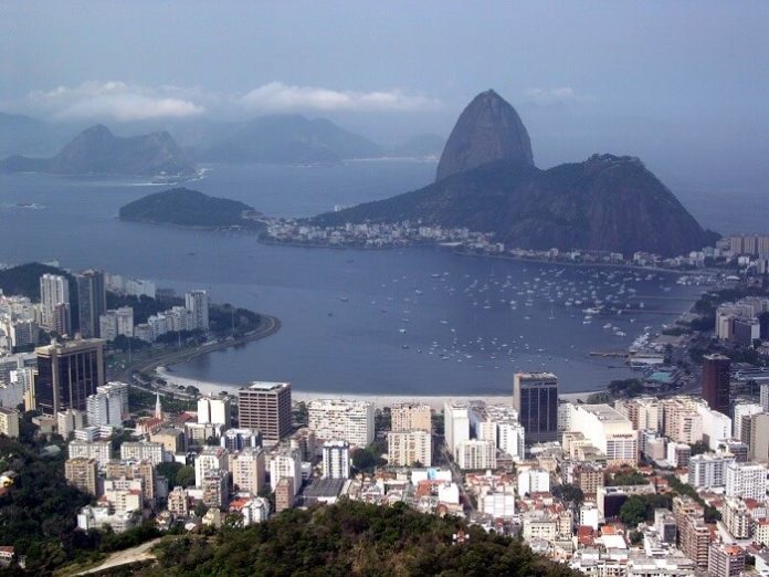 How to save on an award winning luxury resort in Rio De Janeiro Brazil